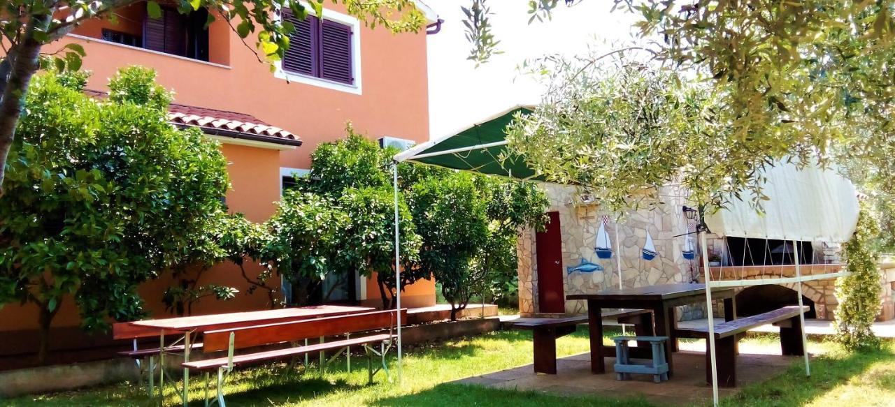 Ferienwohnung House Silvija Pula Exterior foto